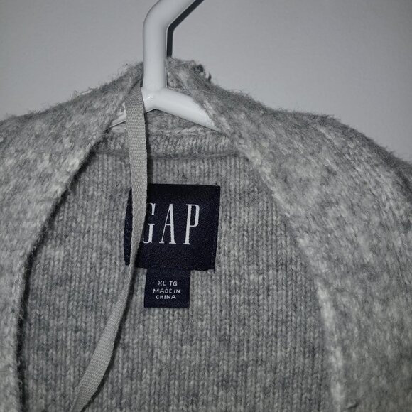 GAP Gray Women's Cardigan Sweater - Picture 2 of 3